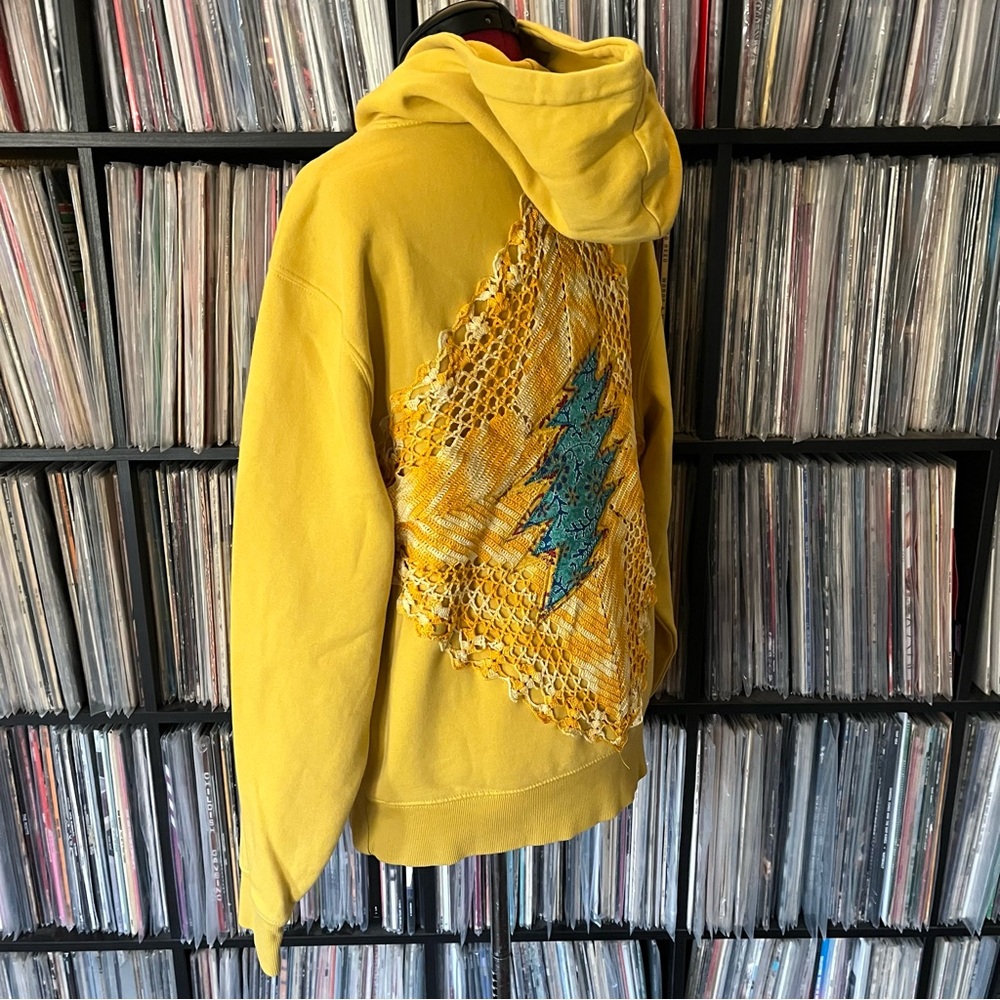 silk crochet patchwork stealie bright golden Grateful Dead festival hoodie💚⚡️🩵 - Picture 9 of 15